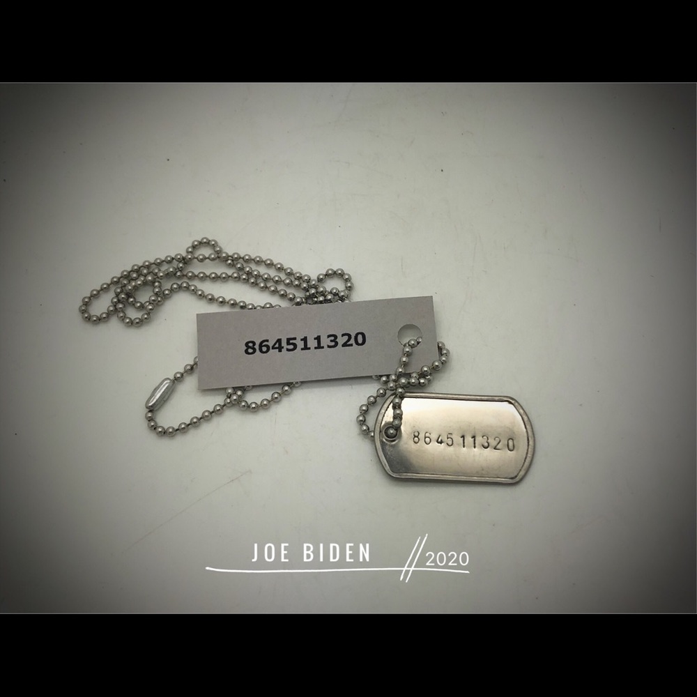 864511320 Necklace
